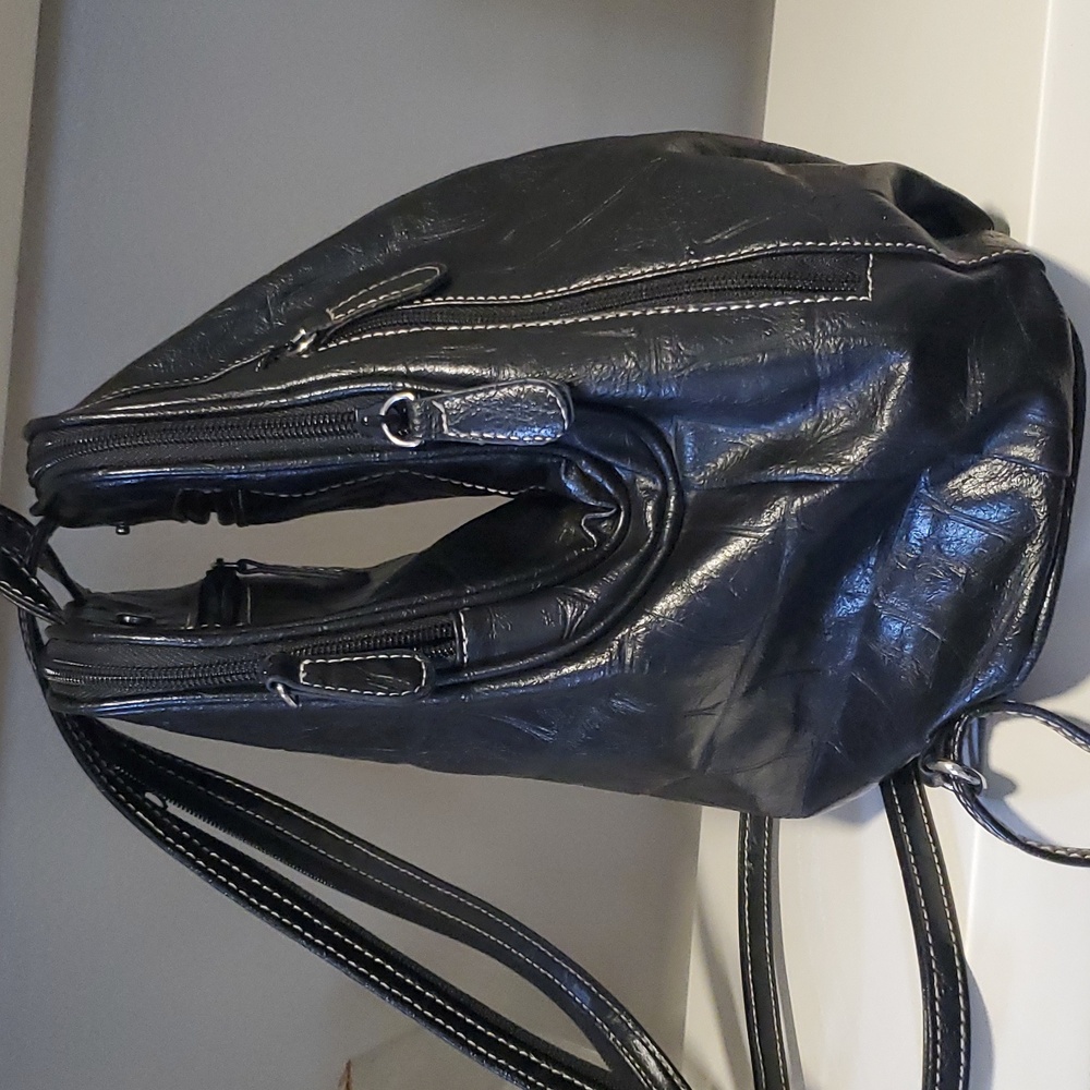 Multisac Stylish Black Backpack - image 4